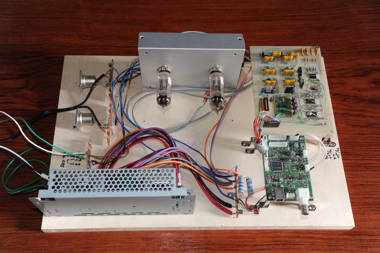 DSD対応オリジナルDACのブレッドボード試作機