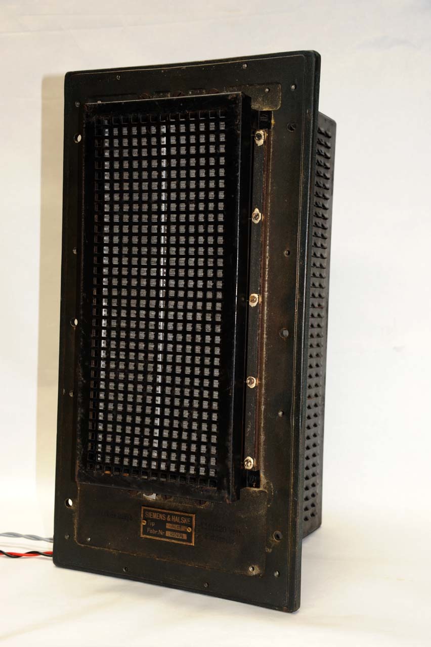 Riffel loudspeaker ELL13 (normal size model, Siemens & Halske,1930)
