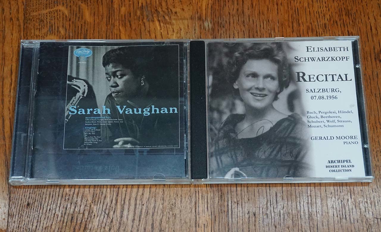 サウンドバーで聴いたCDの例で、サラ・ボーンの「Sarah Vaughan & Clifford Brown」とエリーザベト・シュヴァルツコップの１９５６年のザルツブルクリサイタル
